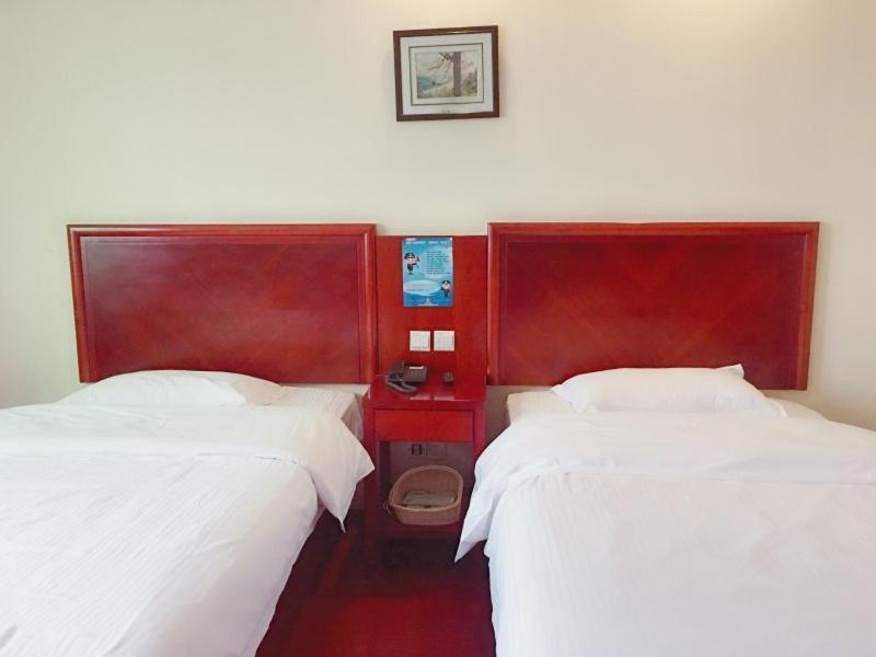 Greentree Inn Shanghai Pudong Airport Wild Animal Park Express Hotel Nanhui Eksteriør billede